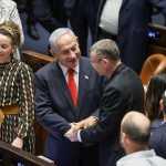 Em meio a protestos, Israel aprova reforma do Judiciário em 1º turno