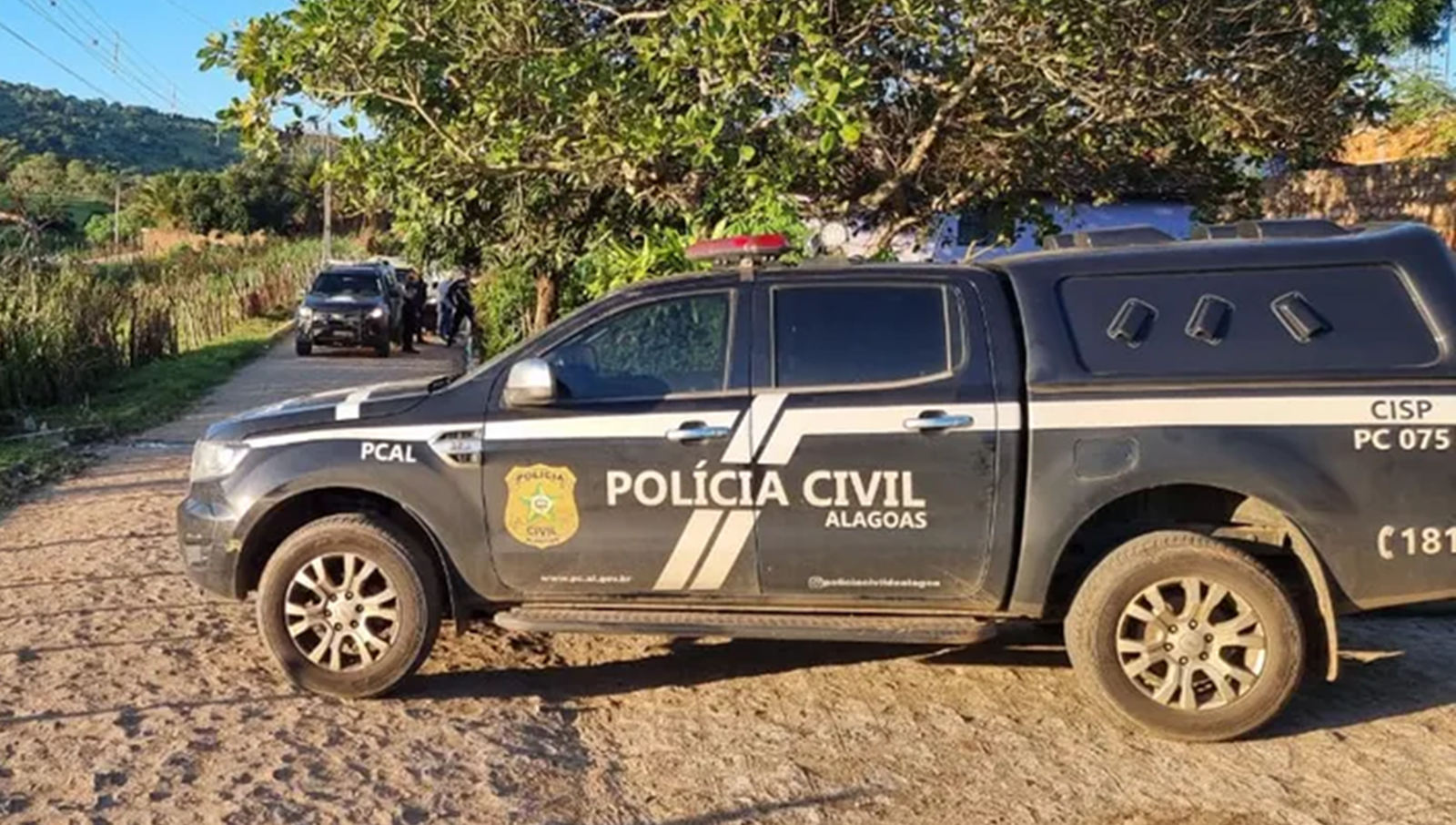 Jovem é apreendida após envenenar mãe que não aceitava namoro com homem de 50 anos