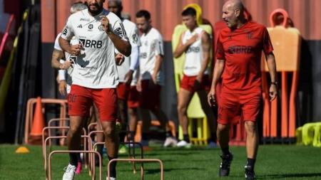 Preparador físico do Flamengo se pronunciou em nota
