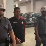 Preparador físico do Universitario é detido por racismo após jogo com Corinthians