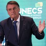 Bolsonaro recebeu terceiro conjunto de joias com Rolex de diamantes, diz jornal