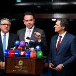 Haddad e Pacheco articulam solução para municípios, e Senado quer votar propostas de desoneração na terça