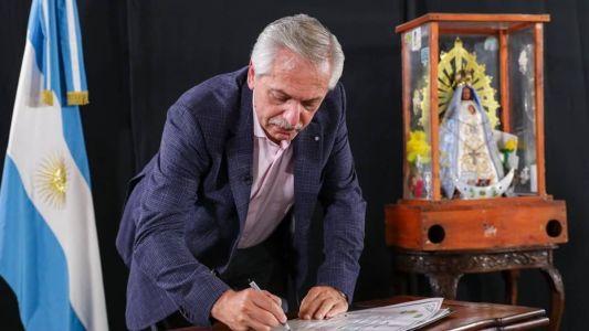 Presidente da Argentina, Fernández seguirá no cargo até dezembro