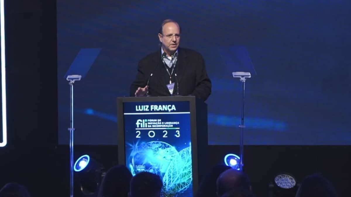 Presidente da Associação Brasileira de Incorporadoras Imobiliárias defende redução de taxa de juros pelo BC
