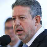 Arthur Lira anuncia a formação do maior bloco da Câmara, com 173 deputados