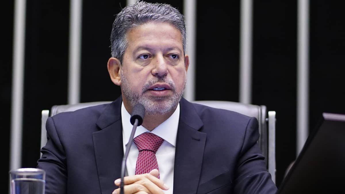 Lira e Cajado devem se reunir com líderes para acertar últimos detalhes do marco fiscal