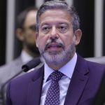 Lira diz que Pacheco se comprometeu a votar PEC da Anistia no plenário