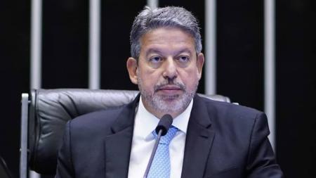 Presidente da Câmara, Arthur Lira (PP-AL) pretende abrir a votação da reforma tributária na quinta-feira (6)