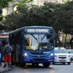 Presidente da Câmara de BH diz que passagem de ônibus pode subir a R$ 7 em 2024; prefeitura nega