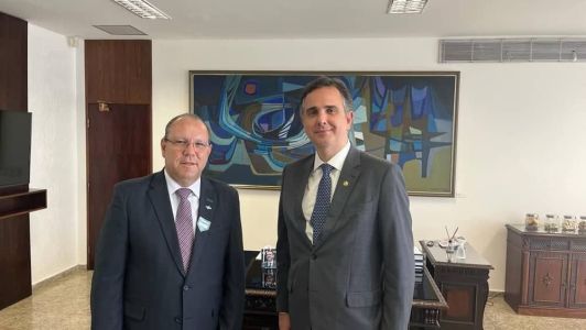 Presidente da CDL-BH, Marcelo Souza Silva e presidente do Congresso Nacional, Rodrigo Pacheco (PSD-MG)