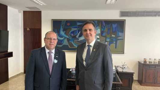 Presidente da CDL-BH, Marcelo Souza Silva e presidente do Congresso Nacional, Rodrigo Pacheco (PSD-MG)