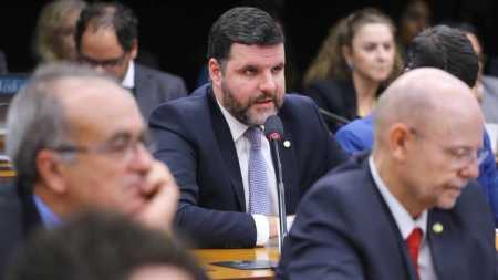 Presidente da Frente Parlamentar Agropecuária (FPA), Pedro Lupion (PP-PR), assinalou preocupação com a situação do déficit das contas públicas