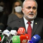 'Não vim tratar disso', diz presidente da Petrobras sobre exploração de petróleo na Amazônia