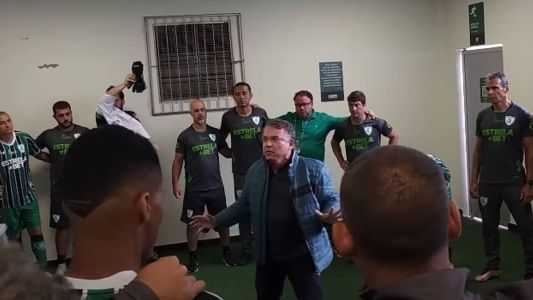 Presidente do América, Alencar da Silveira Jr discursou para jogadores e comissão antes de vitória sobre o São Paulo