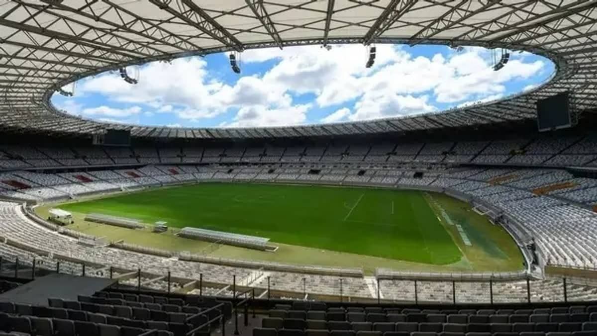 Presidente do Atlético quer mandar jogos no Mineirão e pede ‘carinho’ da Minas Arena com clubes