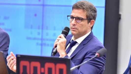 Presidente do Banco Central, Roberto Campos Neto, é ouvido na Comissão de Finanças e Tributação da Câmara nesta quarta-feira (27)