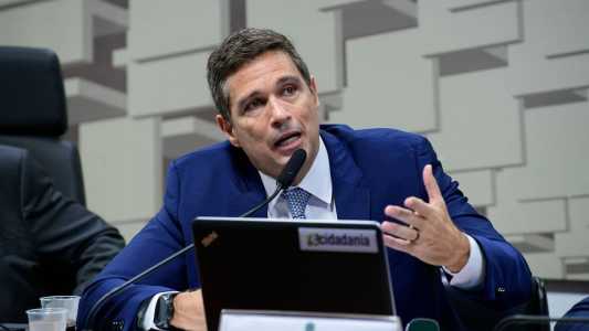 Presidente do Banco Central, Roberto Campos Neto, afirmou que cenário da inflação ainda precisa de atenção
