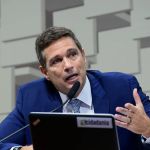 'Combate à inflação é missão social', diz presidente do BC sobre manutenção da taxa de juros