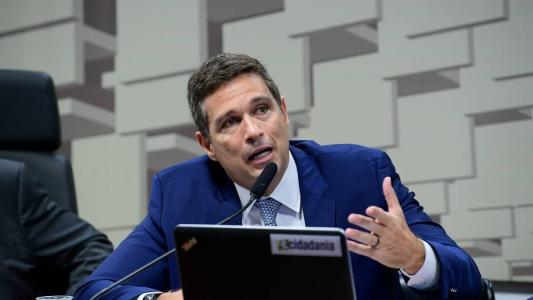 Presidente do Banco Central, Roberto Campos Neto, afirmou que controle da inflação é um importante instrumento social