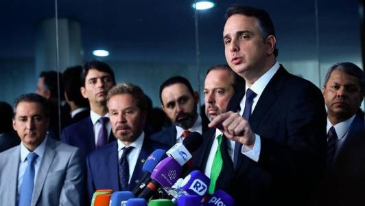 Presidente do Congresso Nacional, senador Rodrigo Pacheco (PSD-MG), afirmou que PEC das decisões monocráticas pode entrar na pauta na próxima terça-feira (21)
