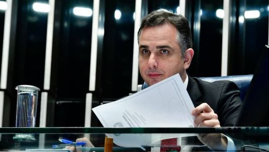 Presidente do Congresso Nacional, senador Rodrigo Pacheco (PSD-MG), assinalou que houve acordo com o governo para retirada da urgência do PL das apostas