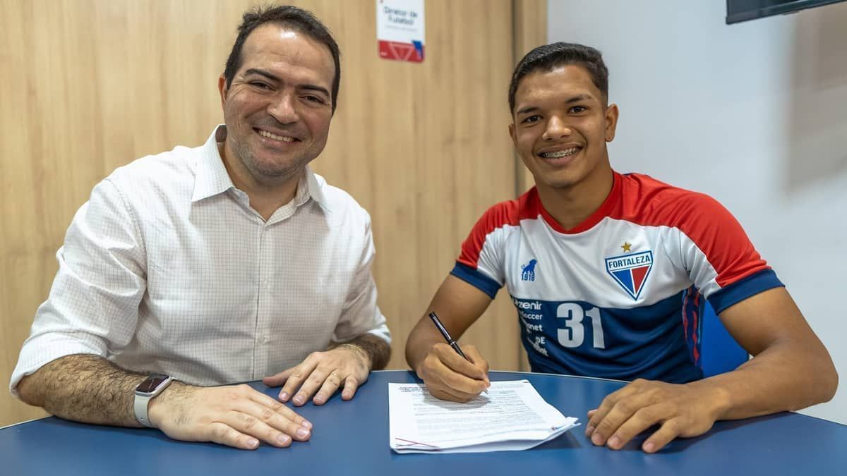 Athletic negocia empréstimo de dois jogadores de clube da Série A