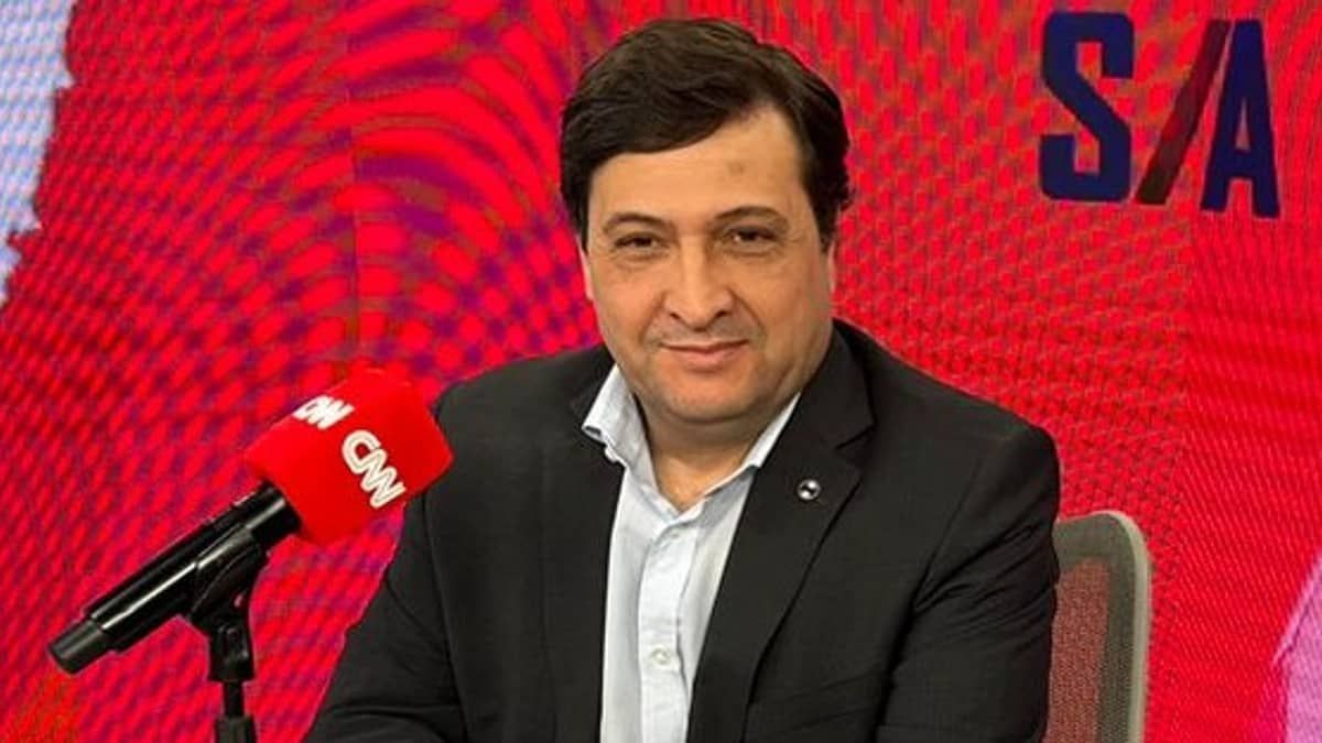 Presidente do Grêmio revela projeção de receita para 2023; veja valores