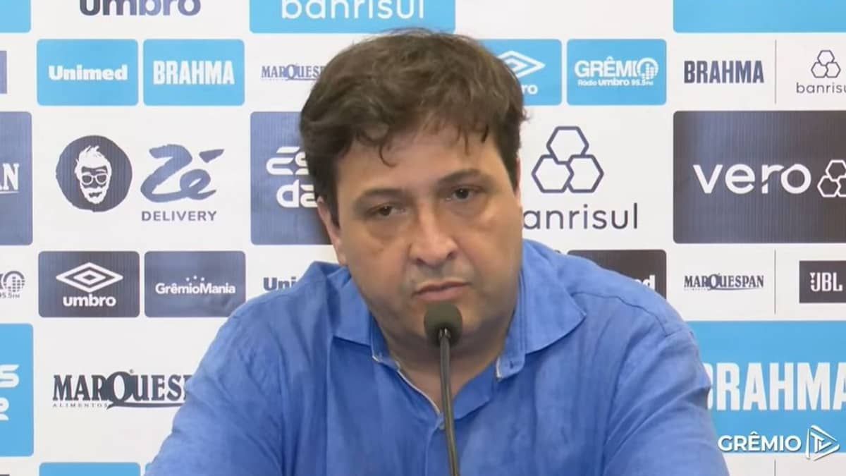 Presidente do Grêmio dispara contra arbitragem: 'É vergonhoso'