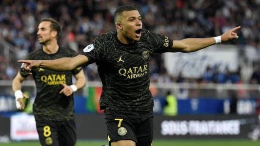 Presidente do PSG descarta saída de Mbappé