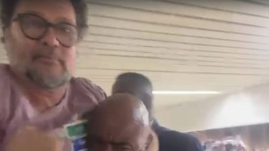 Cacau Pereira foi 'carregado' por seguranças na Câmara de BH