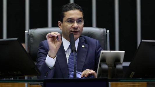 Presidente do Republicanos, Marcos Pereira, disse que partido continuará independente