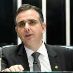 Pacheco rebate Gleisi após críticas sobre PEC que altera regras no STF