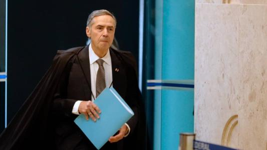 Presidente do STF, ministro Barroso, afirmou não ver razão 'para mexer na composição e no funcionamento do Supremo'