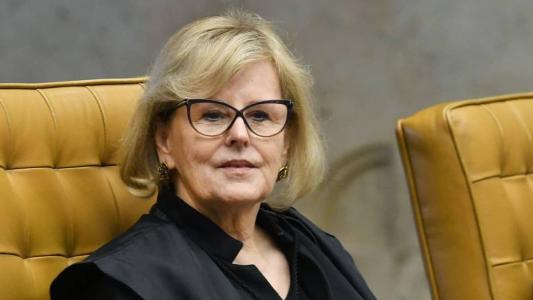 Presidente do STF Rosa Weber suspendeu decreto de Bolsonaro que perdoa militares condenados no Carandiru