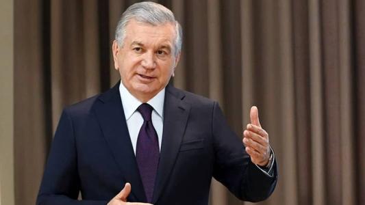 Presidente do Uzbequistão deve ser eleito para um terceiro mandato no país nas eleições deste domingo (9)