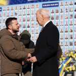 Biden desafia Putin com visita surpresa à Ucrânia e anuncia ajuda adicional de US$500 milhões