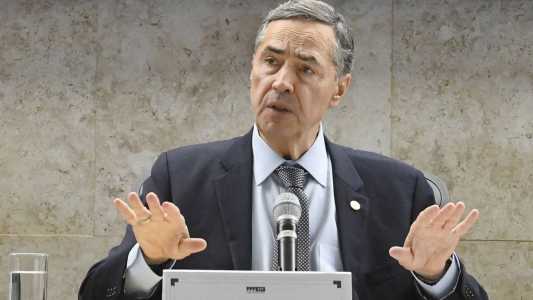 Presidente Luís Roberto Barroso comentou envolvimento em polêmicas durante coletiva nesta sexta-feira (29)