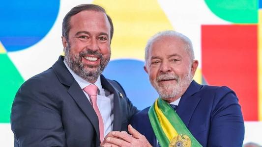 Presidente Luiz Inácio Lula da Silva (PT) e ministro de Minas e Energia, Alexandre Silveira (PSD)
