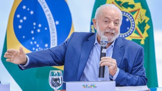 Presidente Luiz Inácio Lula da Silva (PT) se reunirá com ministros em dezembro; agenda do petista no mês será intensa