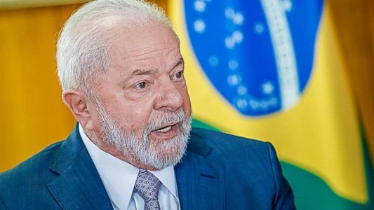 Presidente Luiz Inácio Lula da Silva passa por cirurgia