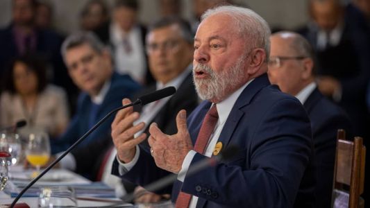 Presidente Lula articula com partidos do Centrão maior espaço no governo federal