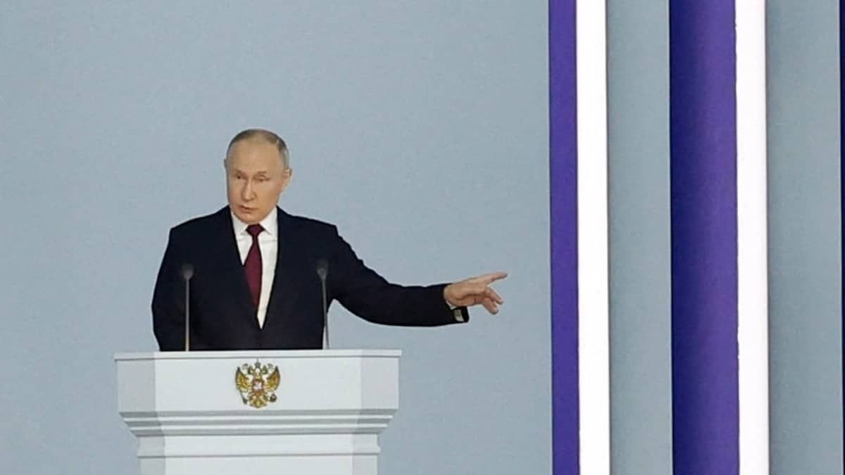 Lula diz que conversou com Putin e recusou convite para visitar Rússia