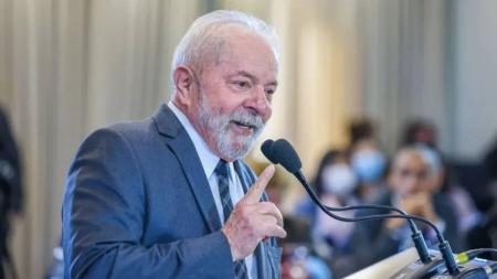 Presidente Lula defende que Brasil e Paraguai tenham relações mais forte e melhores