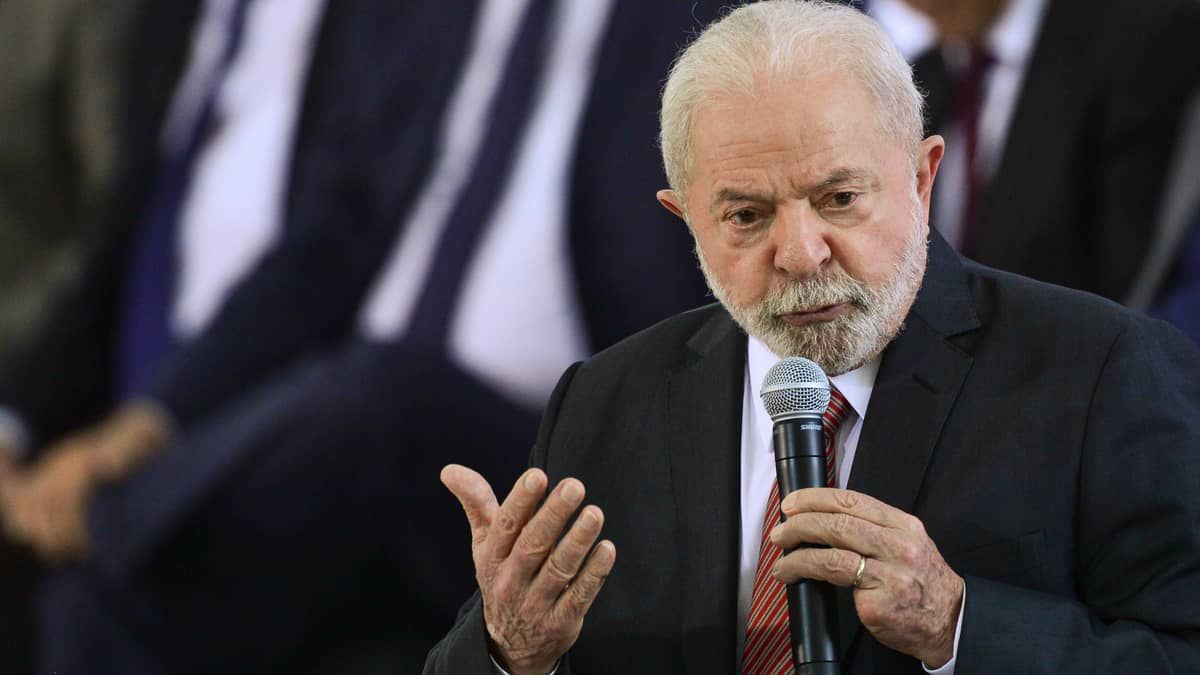Em carta conjunta, Lula e Fernández defendem 'avançar na discussão por uma moeda sul-americana' 