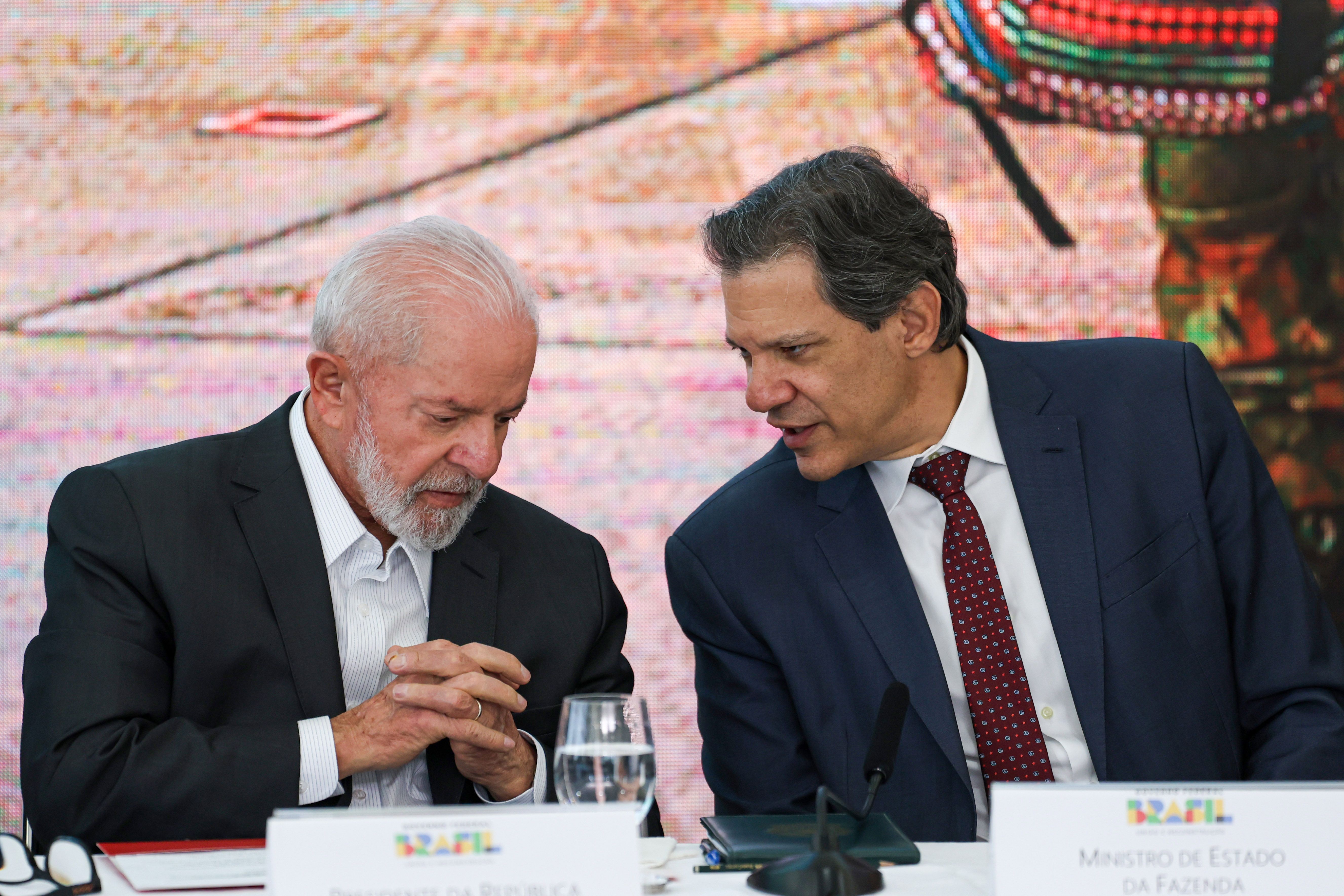 Lula se reúne com Haddad para definir contingenciamento de recursos