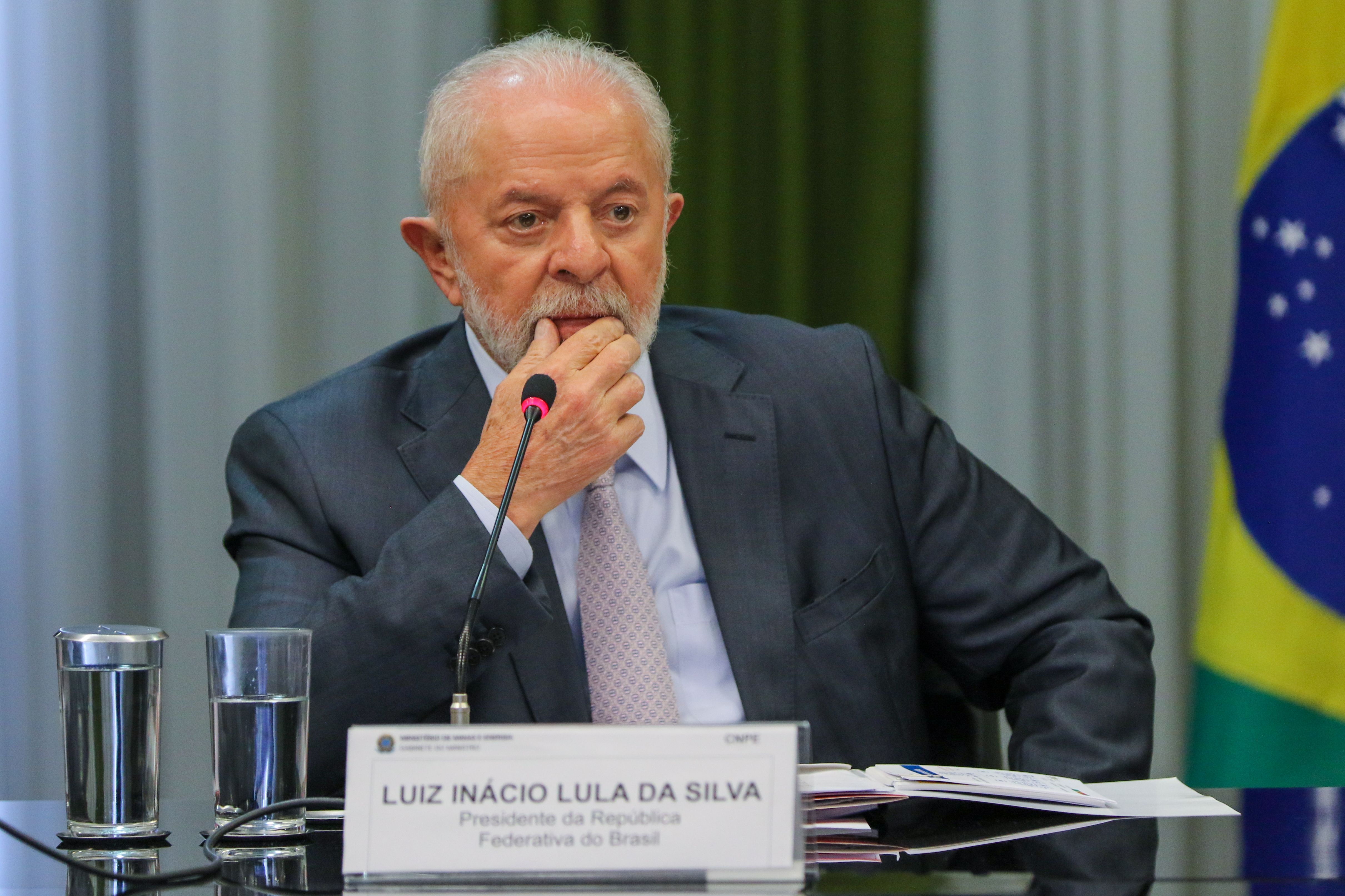 Lula repudia ataque contra prefeito de Taboão da Serra e candidato à reeleição