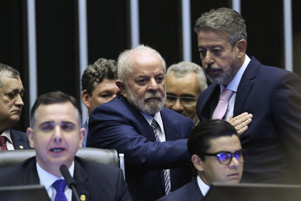 Lira e Lula se reúnem no Palácio do Planalto para discutir taxação de compras de até US$ 50