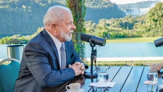 Presidente Lula (PT) comparou o Partido dos Trabalhadores ao Flamengo durante Conversa com o Presidente nesta terça-feira (25)