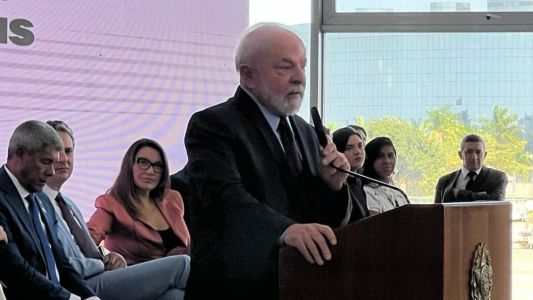 Presidente Lula (PT) citou atrasos do país em relação à educação