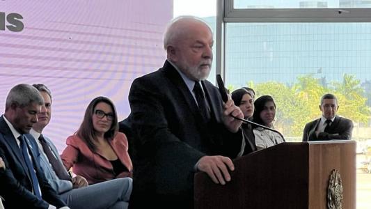 Presidente Lula (PT) citou atrasos do país em relação à educação